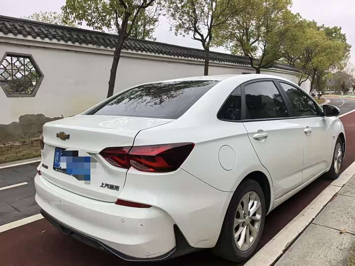 Фото 5 - Chevrolet Monza