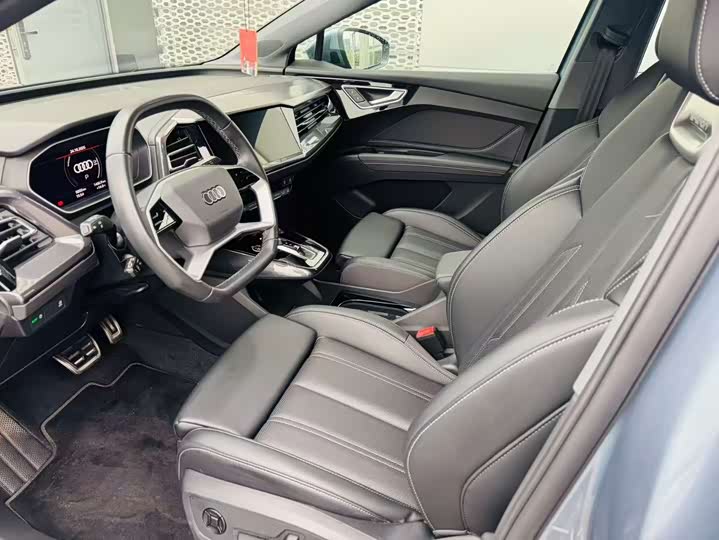 Фото 9 - Audi Q4 e-tron