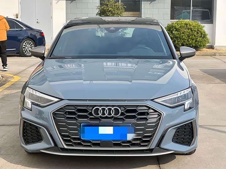 Фото 2 - Audi A3