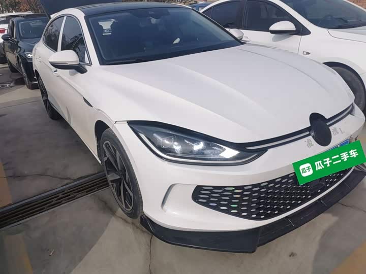 Фото 4 - Volkswagen Lamando L