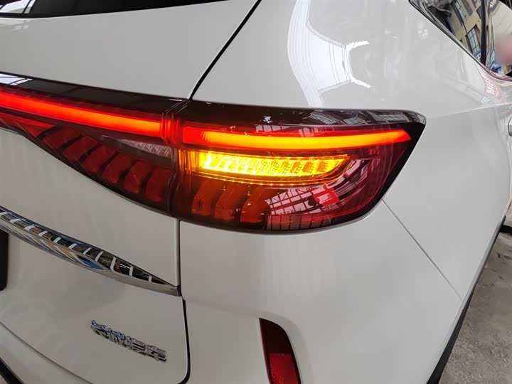 Фото 8 - Haval H6