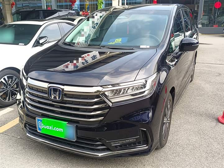 Фото 2 - Honda Odyssey