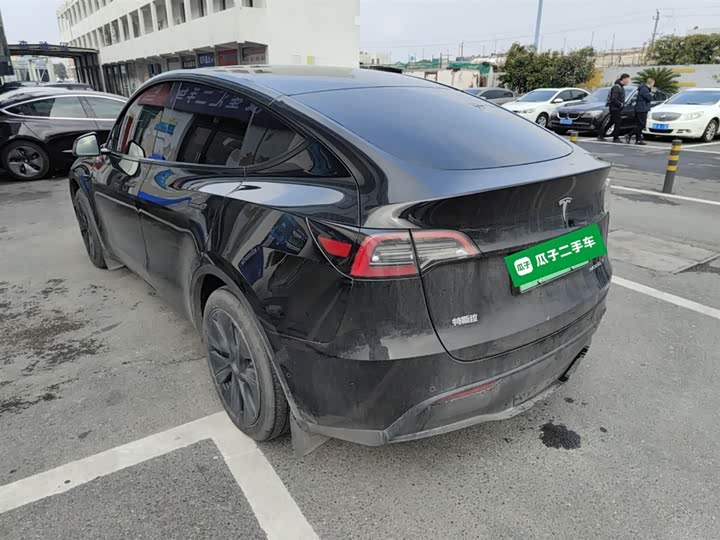 Фото 5 - Tesla Model Y