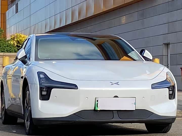 Фото 3 - XPeng Mona M03