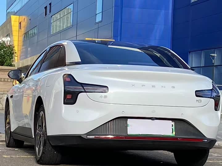 Фото 9 - XPeng Mona M03