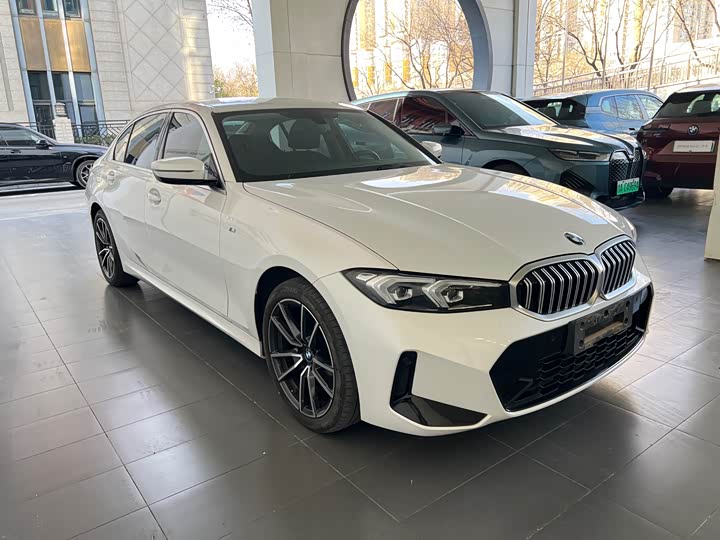 Фото 3 - BMW 3 Series