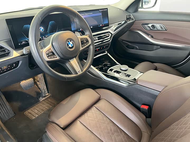 Фото 4 - BMW 3 Series