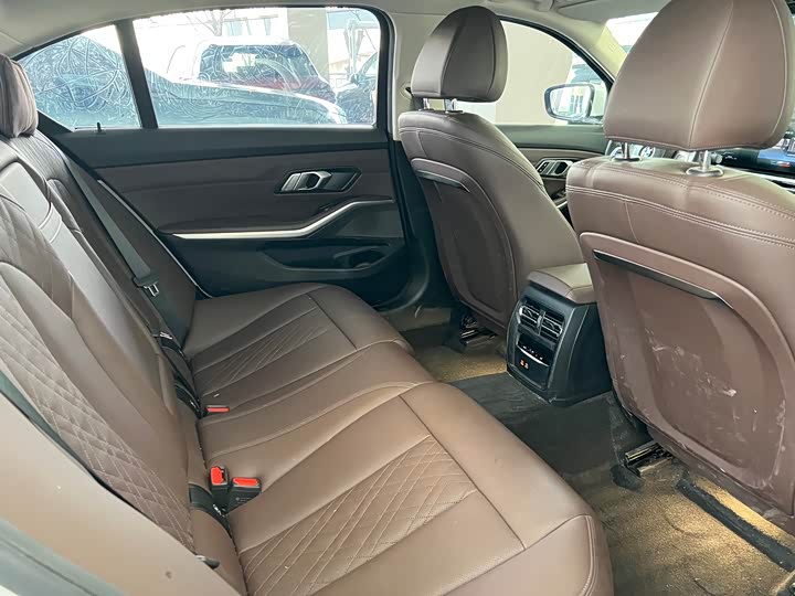 Фото 6 - BMW 3 Series