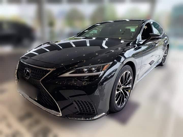 Фото 1 - Lexus LS