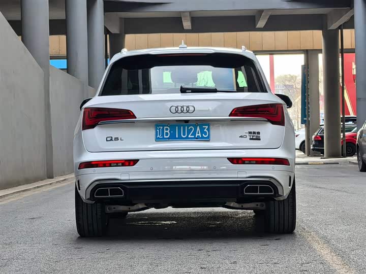 Фото 4 - Audi Q5L