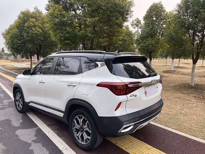 Фото 4 - Kia KX3