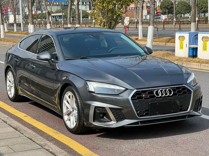 Фото 3 - Audi A5