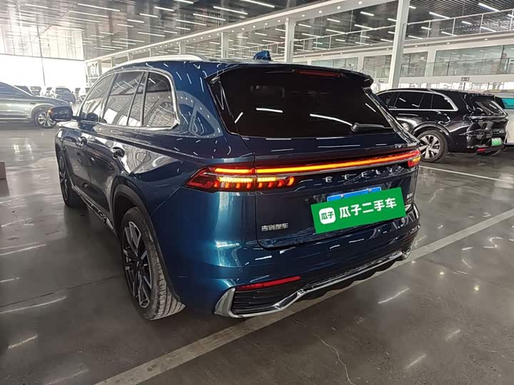 Фото 5 - Geely Monjaro