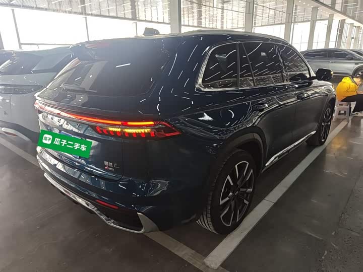 Фото 7 - Geely Monjaro