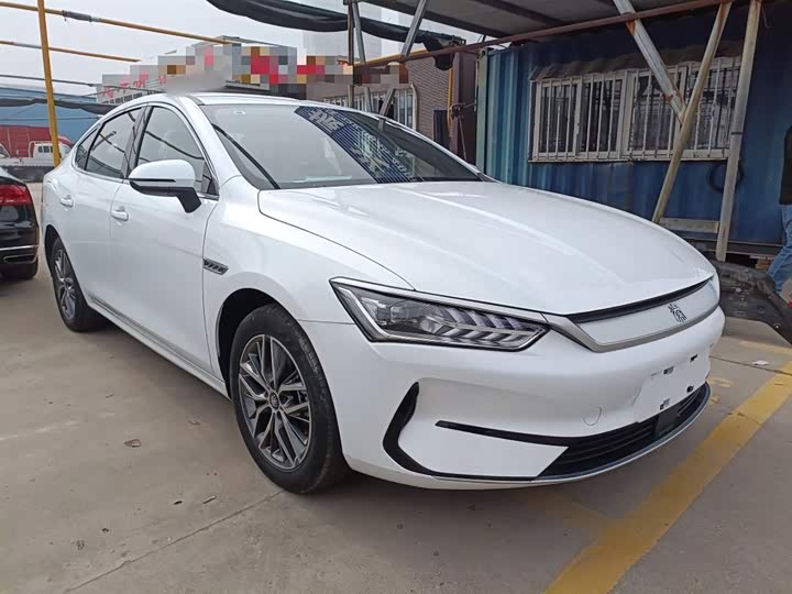 Фото 4 - BYD Qin Plus
