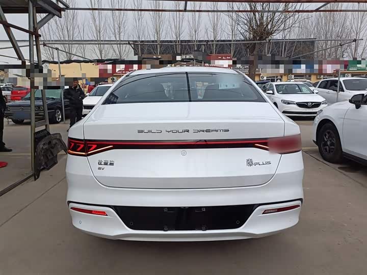 Фото 6 - BYD Qin Plus