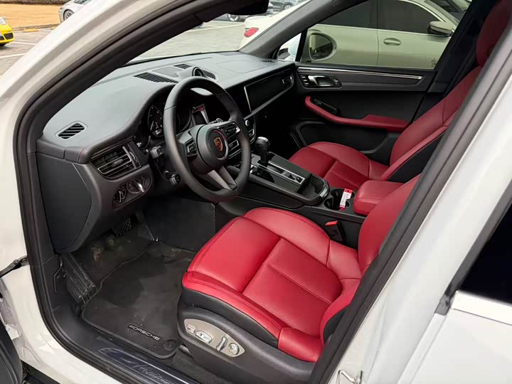 Фото 9 - Porsche Macan