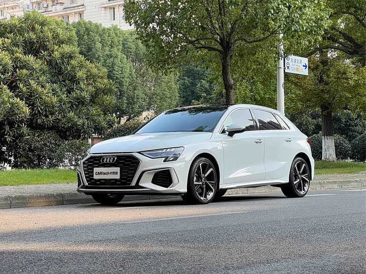 Фото 1 - Audi A3