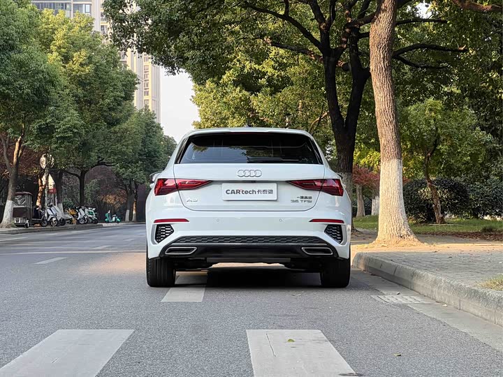 Фото 4 - Audi A3