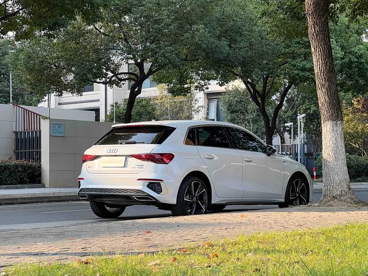 Фото 5 - Audi A3