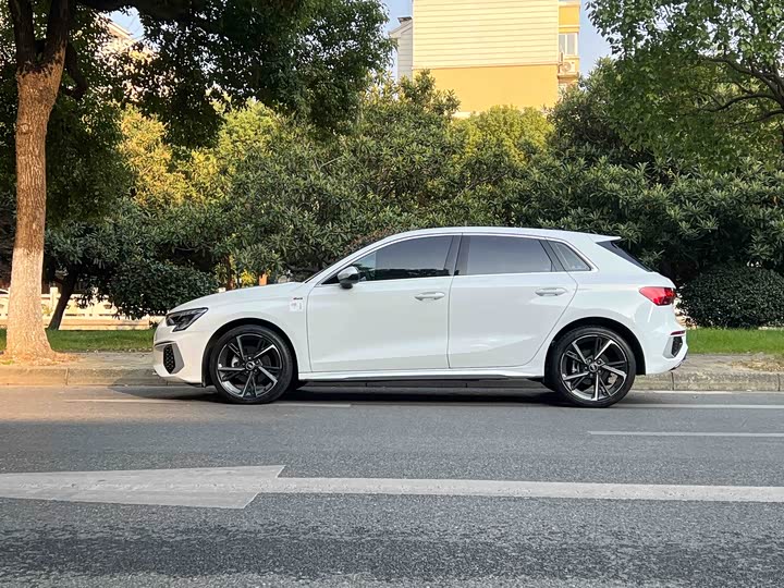 Фото 7 - Audi A3