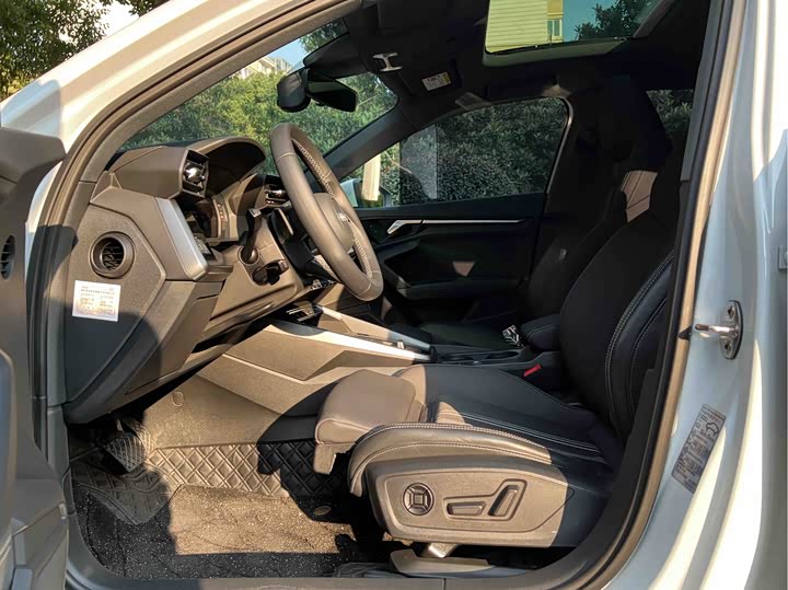 Фото 8 - Audi A3