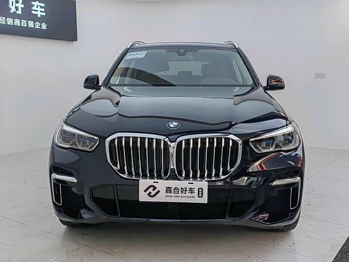 Фото 2 - BMW X5
