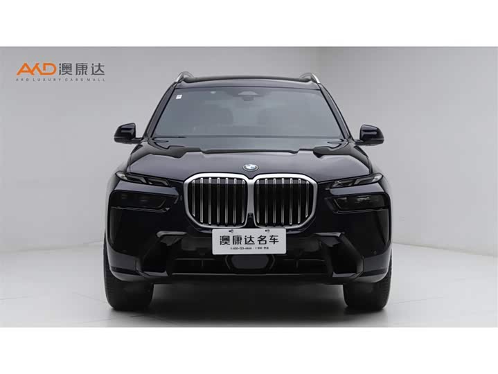 Фото 2 - BMW X7