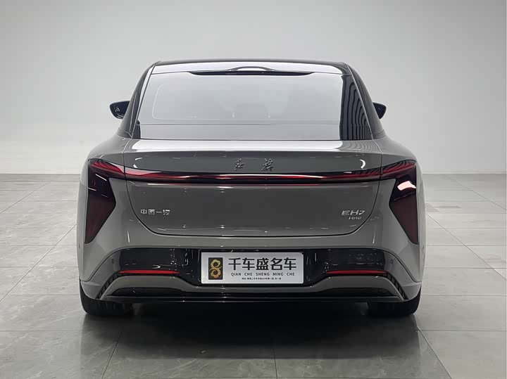 Фото 5 - Hongqi EH7
