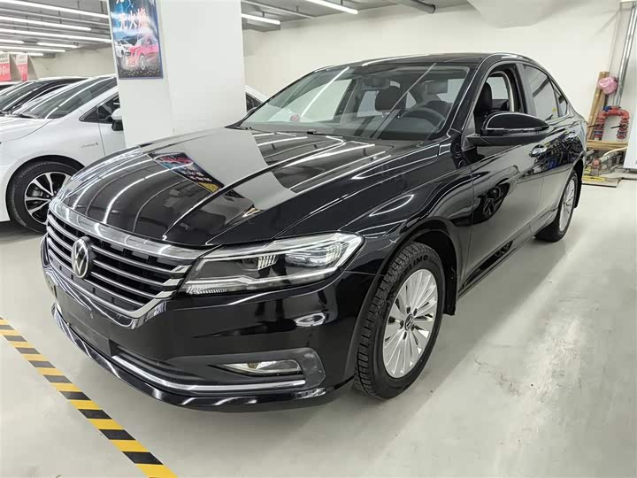 Фото 2 - Volkswagen Lavida