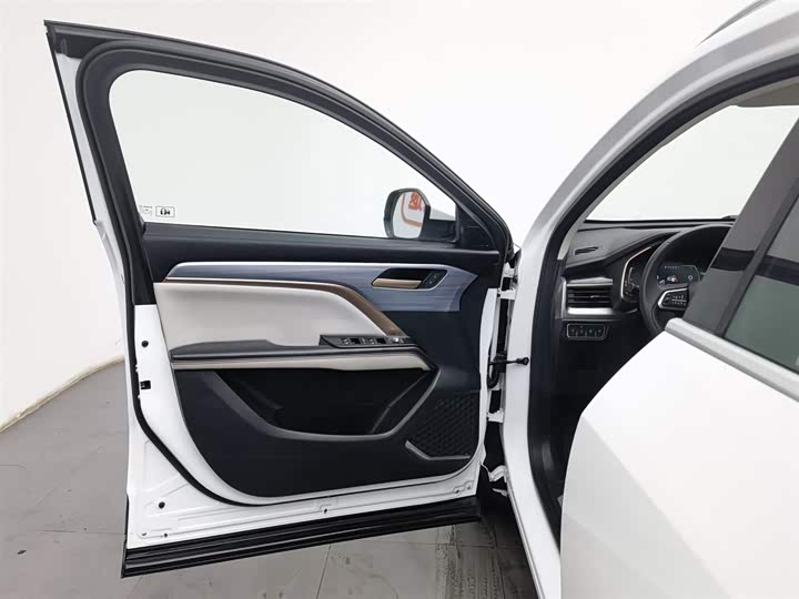 Фото 8 - Haval H6