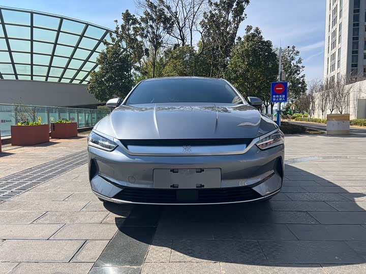 Фото 2 - BYD Qin Plus