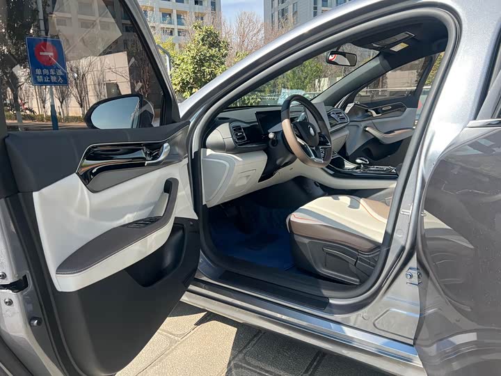 Фото 4 - BYD Qin Plus