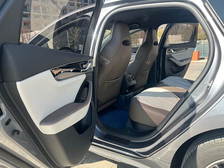 Фото 8 - BYD Qin Plus