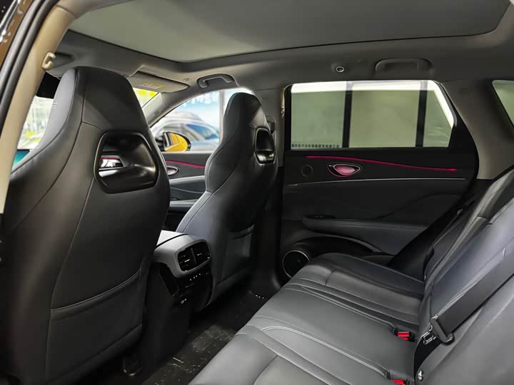 Фото 9 - BYD Sea Lion 07 DM-i Hybrid