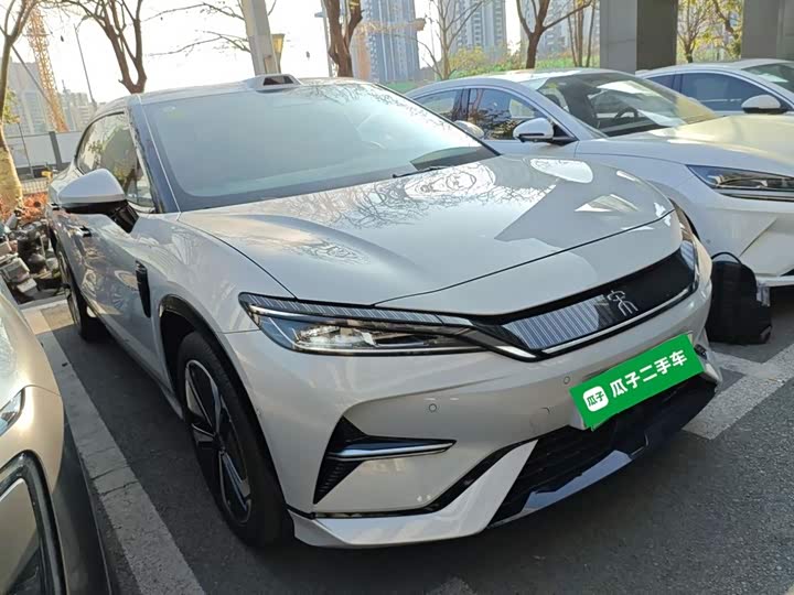 Фото 4 - BYD Song L