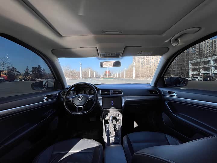 Фото 6 - Volkswagen Lavida