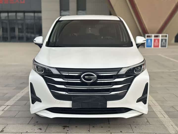 Фото 2 - GAC Trumpchi M6