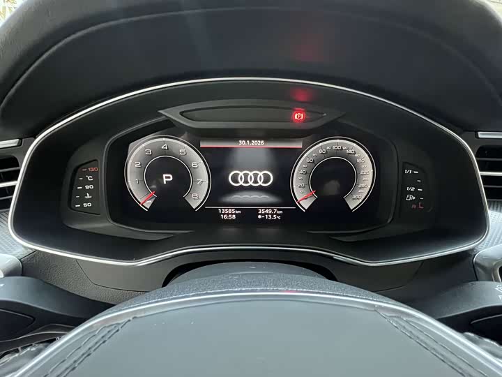 Фото 9 - Audi A6L
