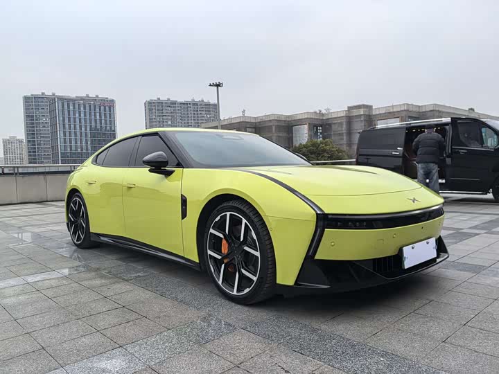 Фото 4 - XPeng P7