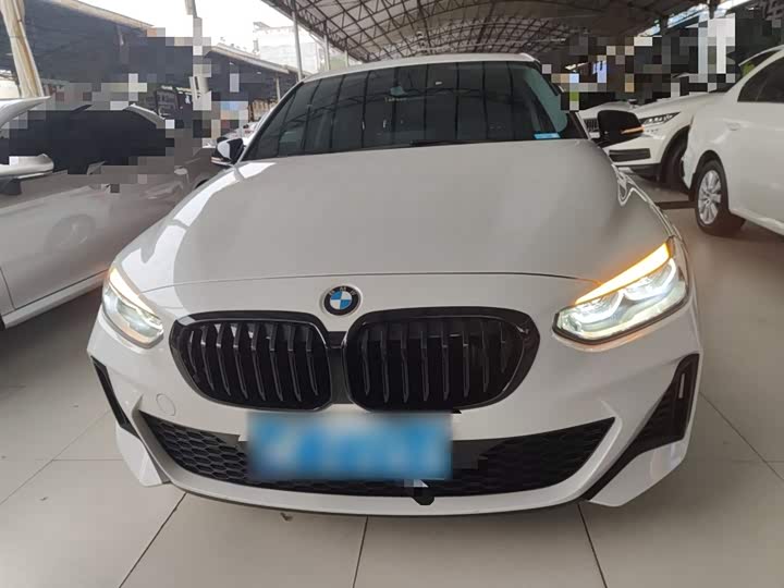 Фото 3 - BMW 1 Series