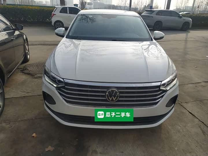 Фото 3 - Volkswagen Lavida