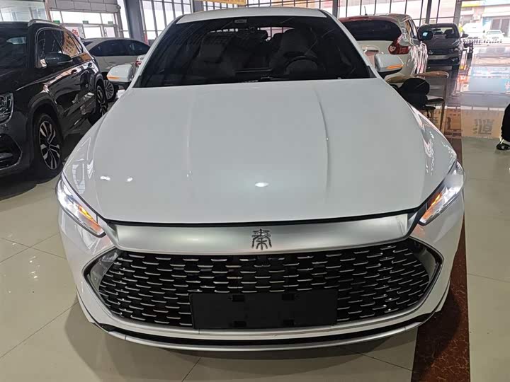 Фото 3 - BYD Qin Plus