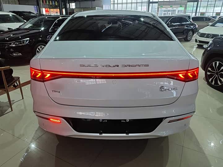 Фото 6 - BYD Qin Plus
