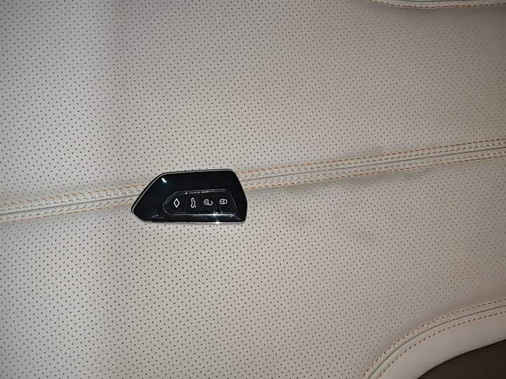 Фото 9 - BYD Qin Plus