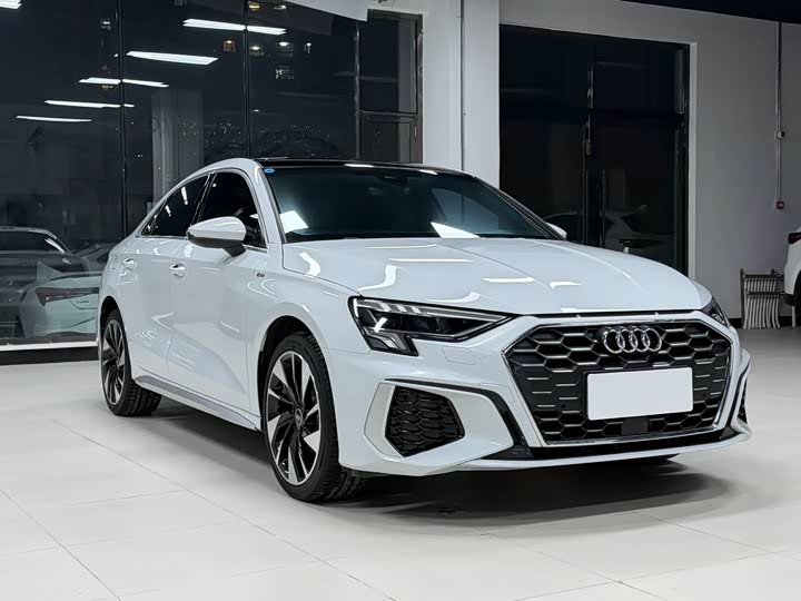 Фото 3 - Audi A3