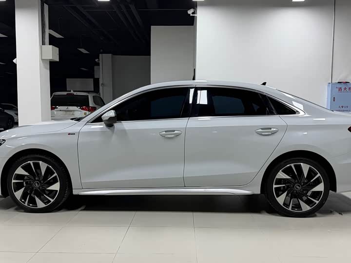 Фото 8 - Audi A3