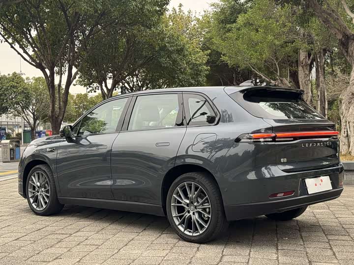 Фото 7 - Leapmotor C10