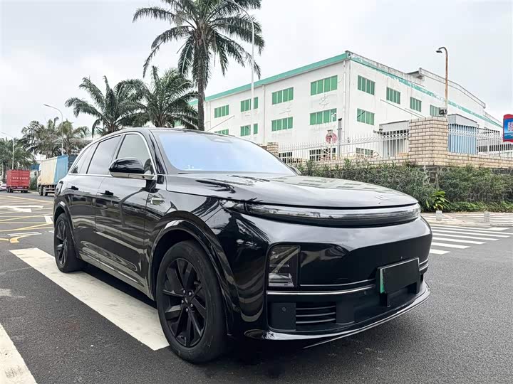 Фото 2 - LiXiang L7