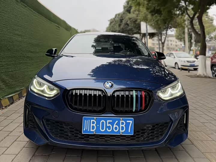 Фото 2 - BMW 1 Series